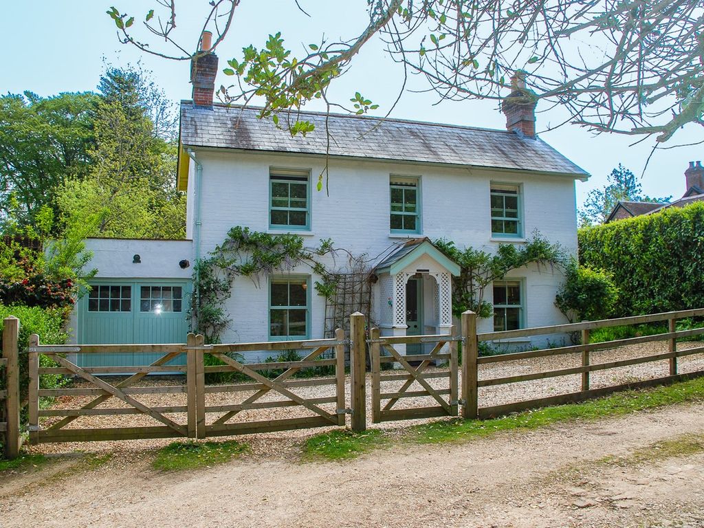 3 bed cottage for sale in Church Lane, Burley, Ringwood BH24 Zoopla