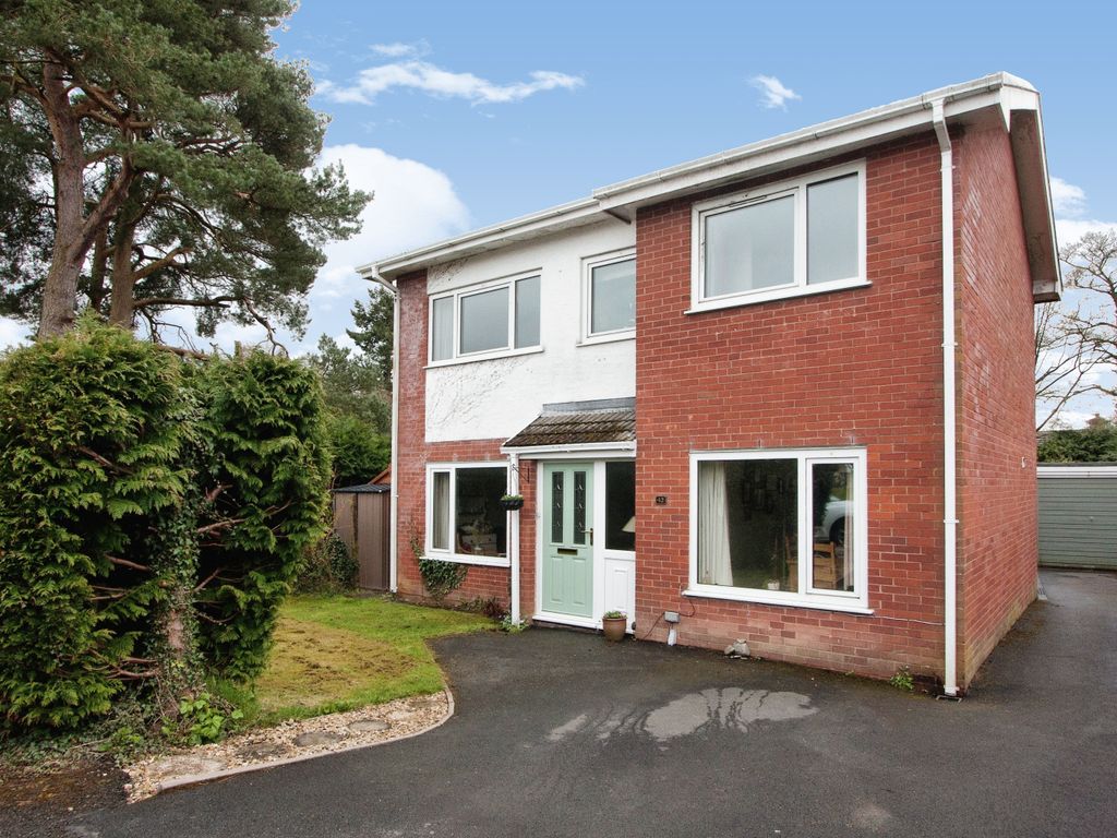 4 bed detached house for sale in Cortay Park, Llanyre, Llandrindod