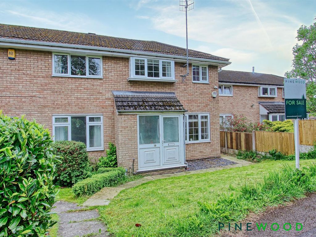 3 bed semidetached house for sale in Boulton Close, Holme Hall
