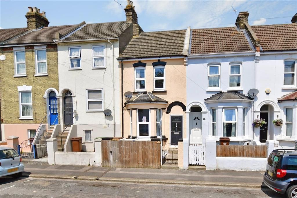 3 bed terraced house for sale in Gordon Road, Strood, Rochester, Kent
