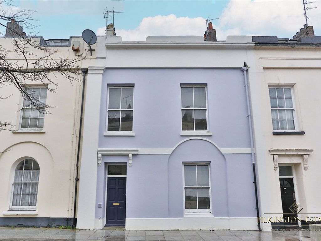 1 bed flat for sale in Adelaide Street, Stonehouse, Plymouth, Devon PL1