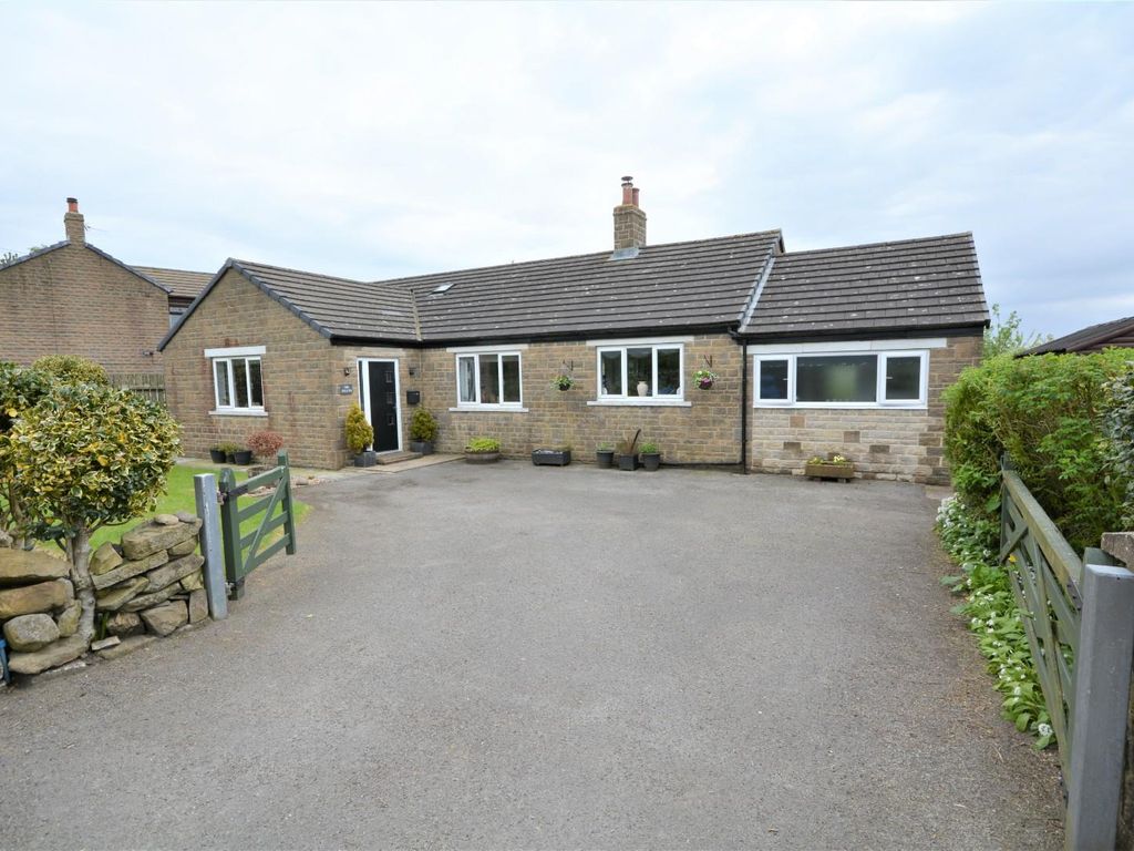 4 bed detached bungalow for sale in Middleton Road, Woodland,