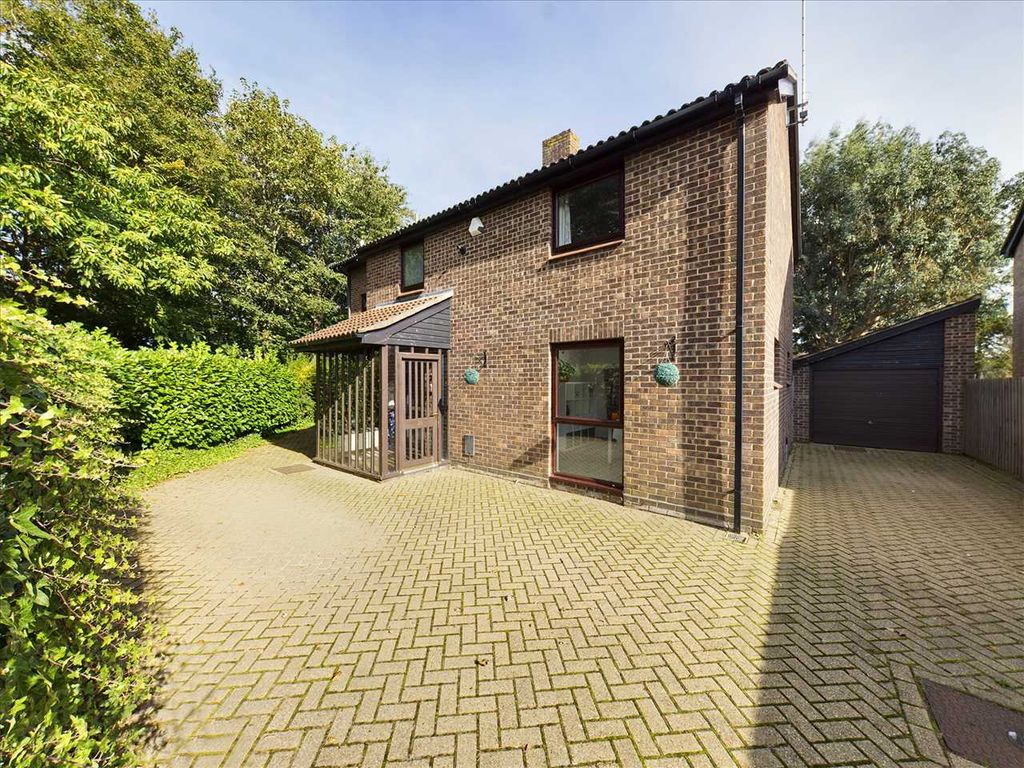 4 bed detached house for sale in Warren Lane, Martlesham Heath, Ipswich