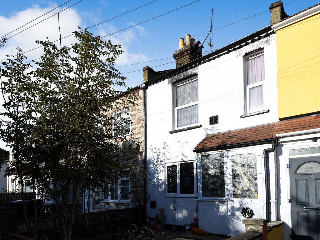 Aberdeen Road, Edmonton N18