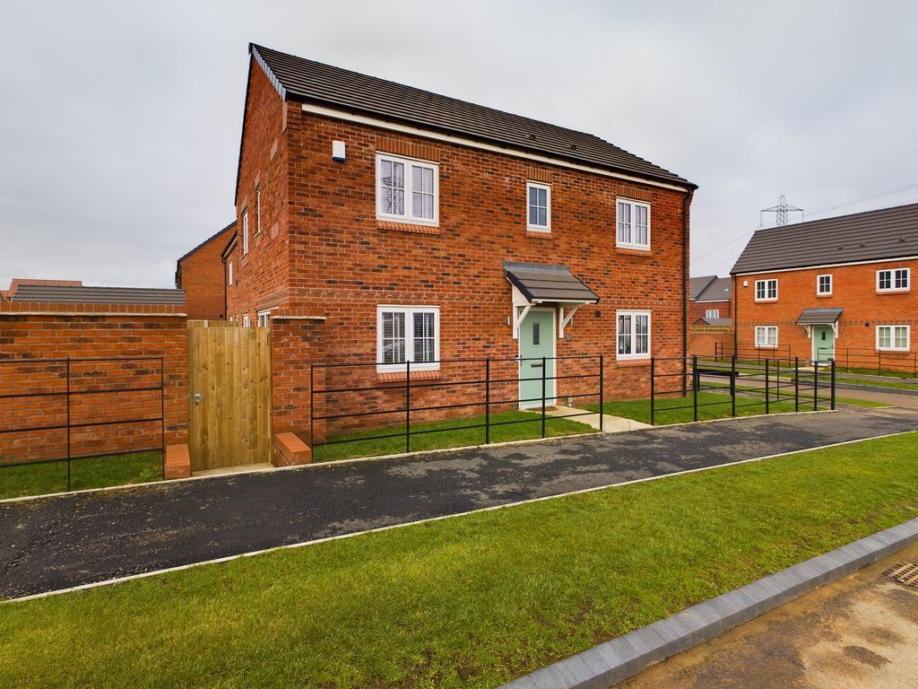 4 bed detached house for sale in Pinder Road, Armthorpe, Doncaster DN3