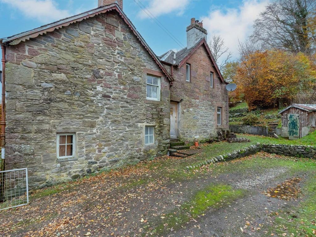 2 bed end terrace house for sale in Easter Claypots, Caputh, Perth PH1