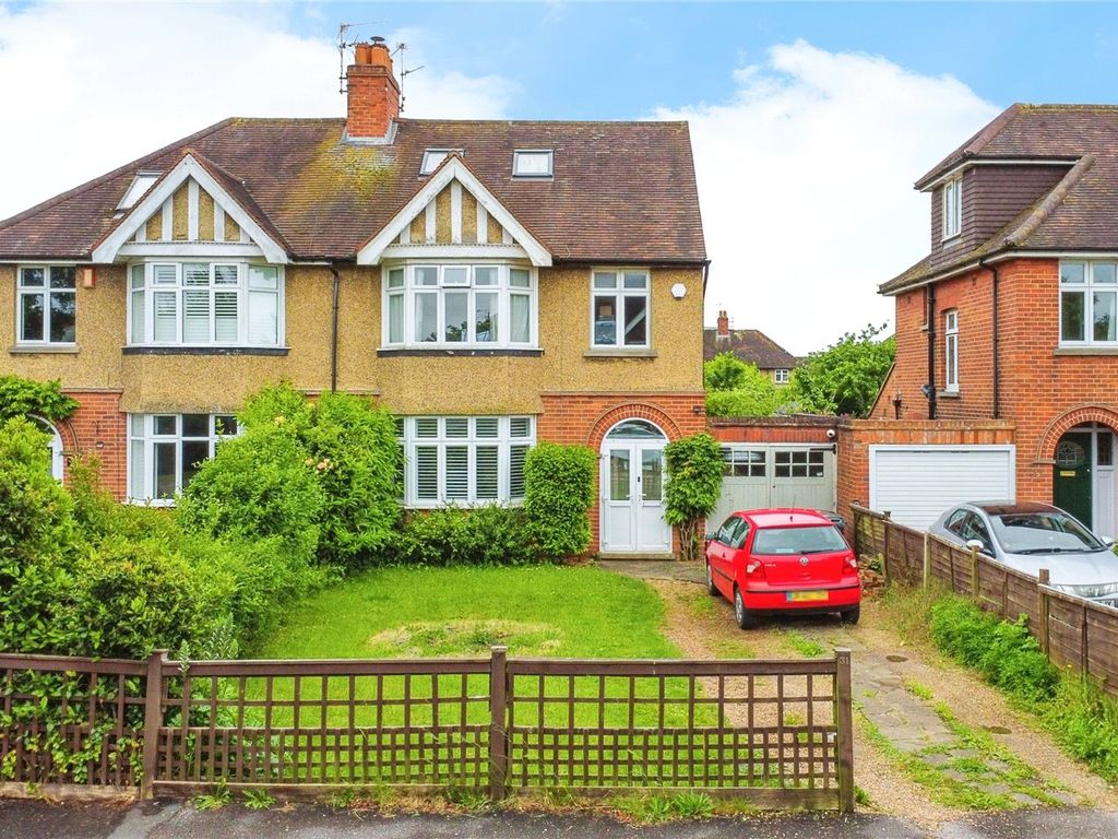 5 bed semidetached house for sale in Monks Way, Reading, Berkshire