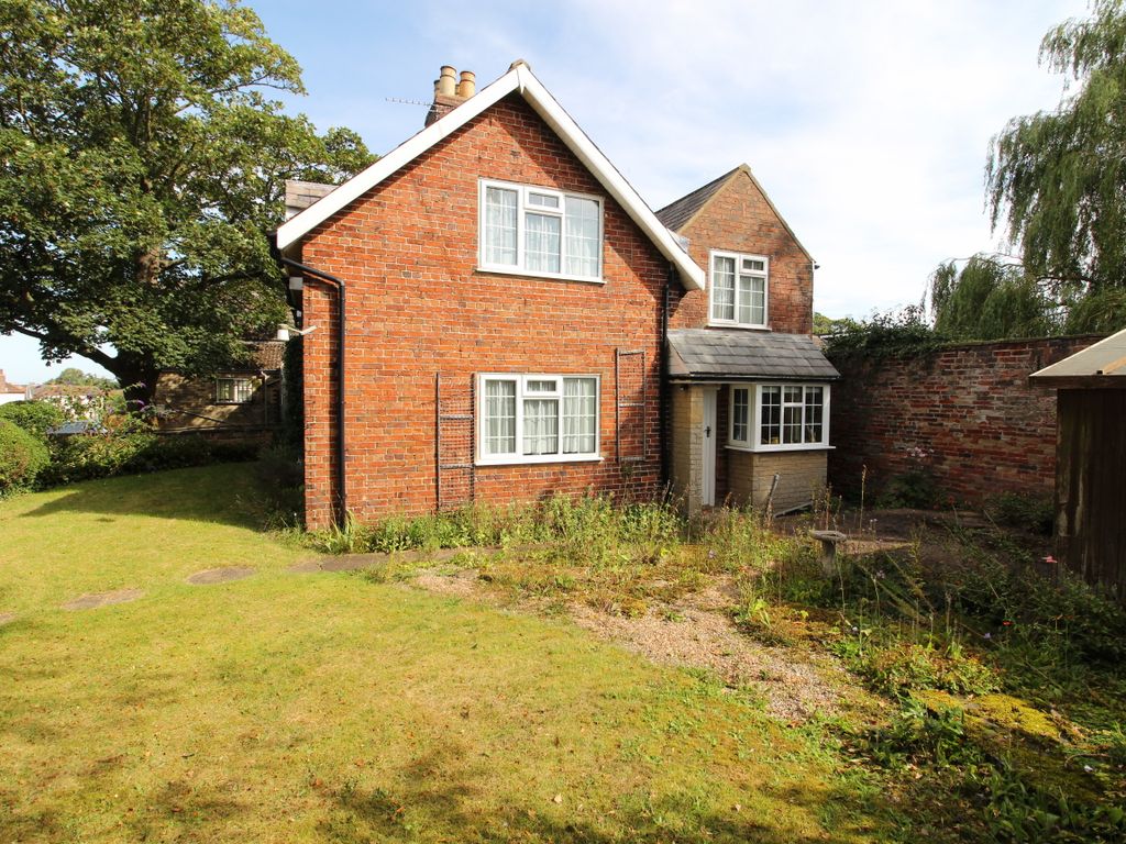 3 bed cottage for sale in High Street, Scotter, Gainsborough DN21, £