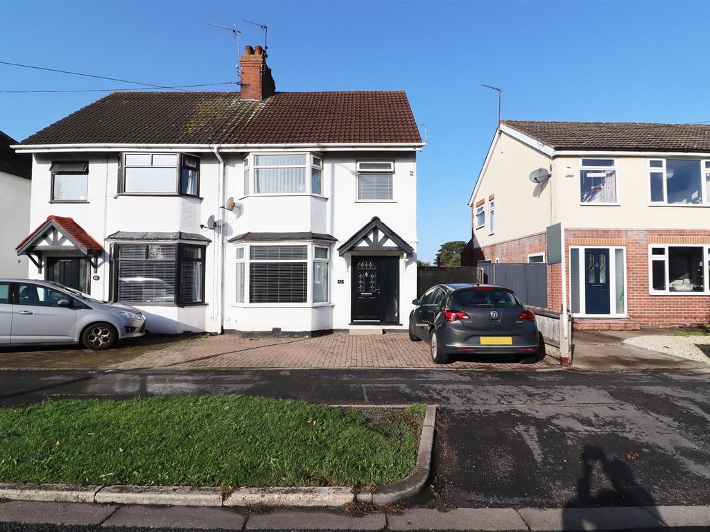 3 bed semidetached house for sale in Anlaby Park Road North, Hull HU4