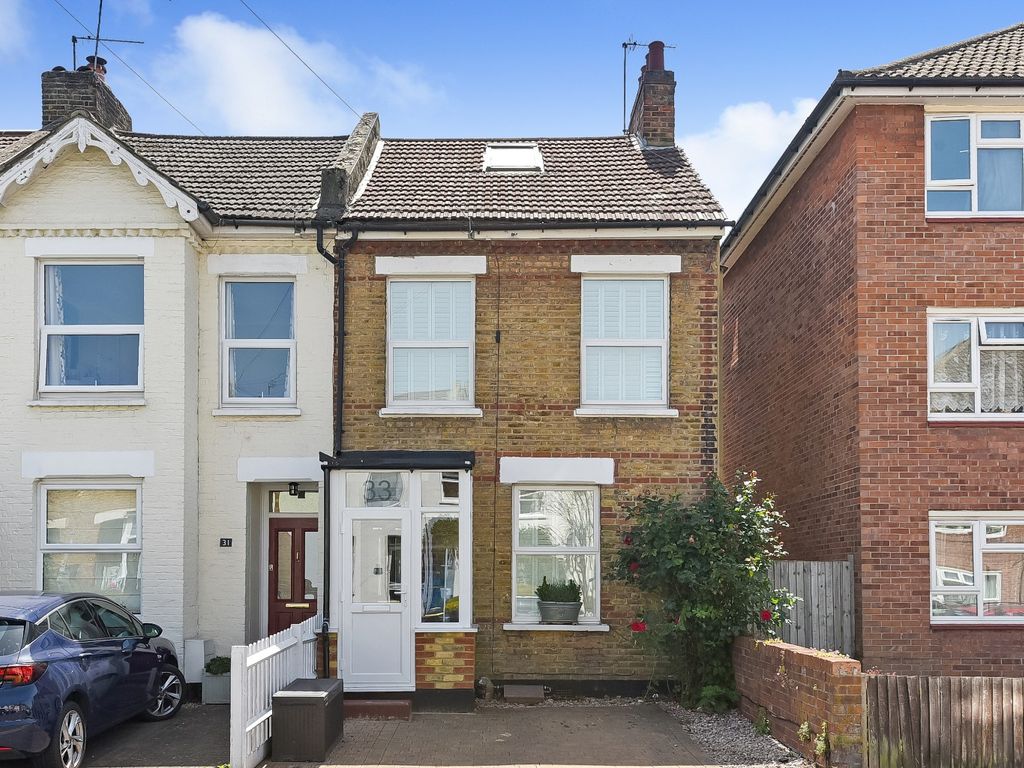 3 bed terraced house for sale in Martins Road, Bromley BR2 Zoopla