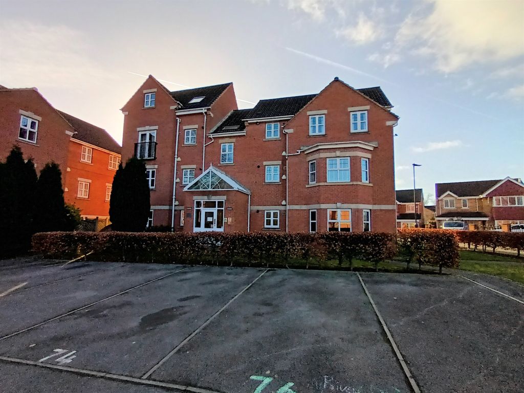 2 bed flat for sale in Pickard Drive, Sheffield S13 Zoopla
