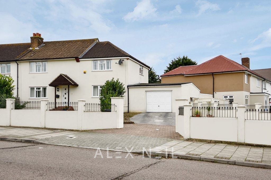 3 bed end terrace house for sale in Imperial Way, Chislehurst BR7 Zoopla