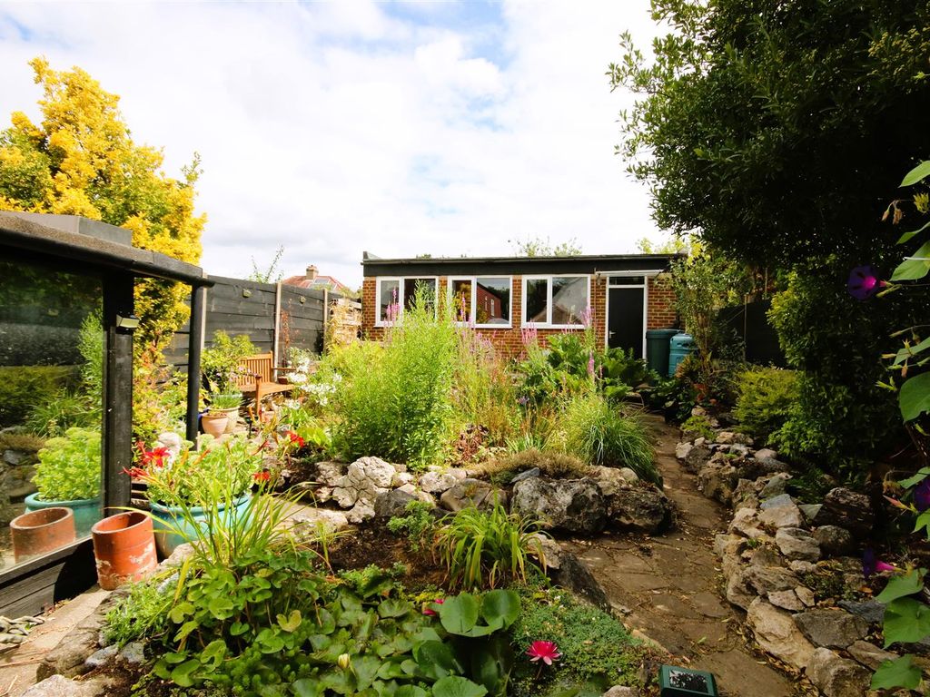 4 bed semidetached house for sale in Ewell By Pass KT17 Zoopla