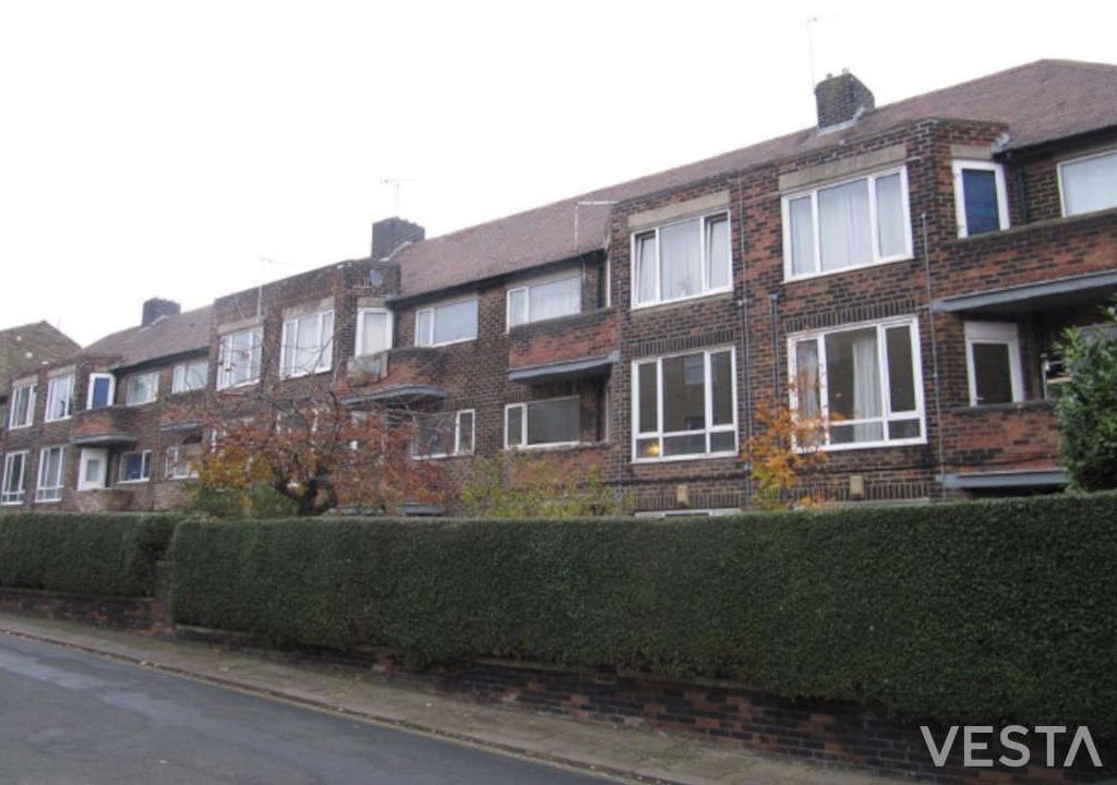 Aked's Road, Halifax HX1  