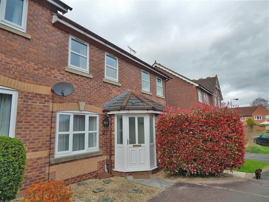 2 bed semidetached house to rent in St Clements Way, Farm, Salisbury SP1, £975 pcm