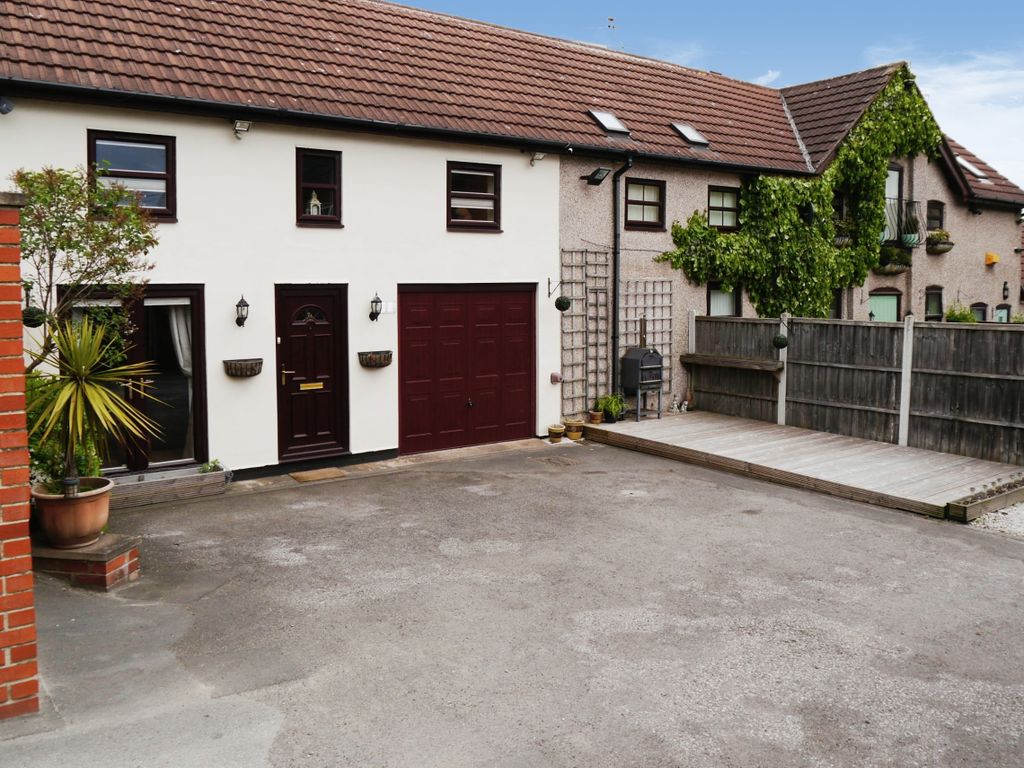 2 bed semidetached house for sale in Erin Road, Duckmanton