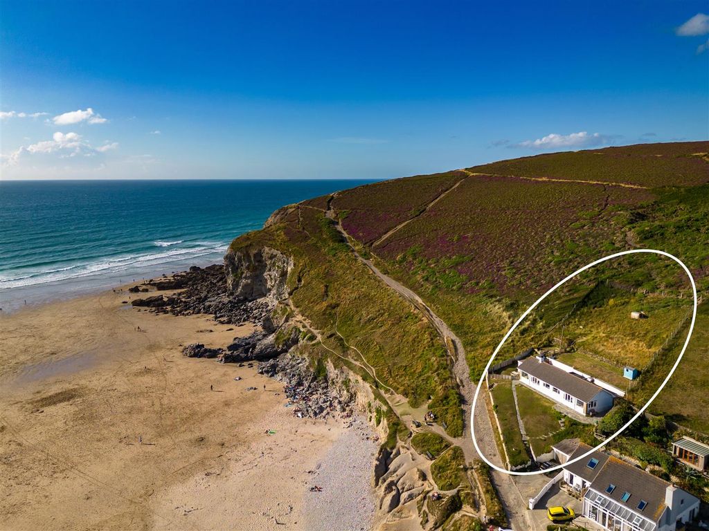 3 bed detached house for sale in Eastcliff, Porthtowan, Truro TR4, £