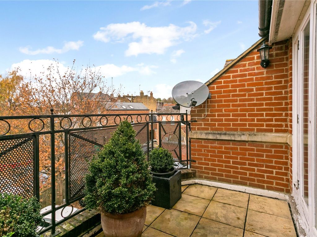 Bury Lane, Rickmansworth, Hertfordshire WD3  