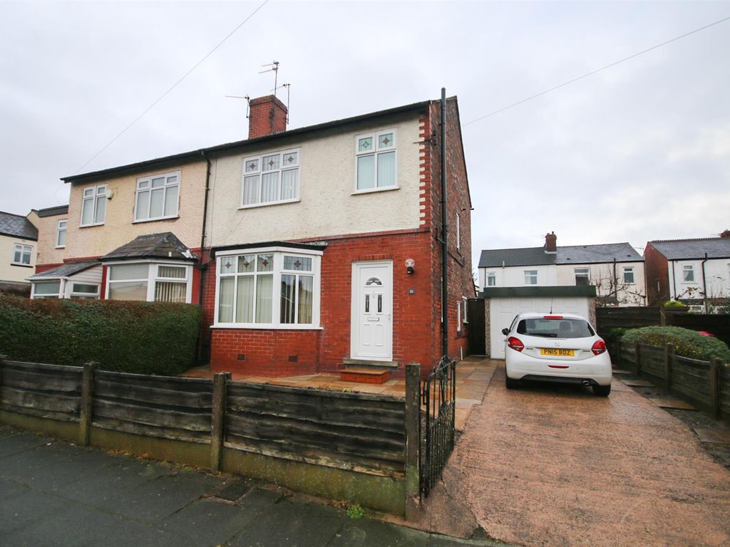 3 bed semidetached house for sale in Caldy Road, Salford M6, £240,000
