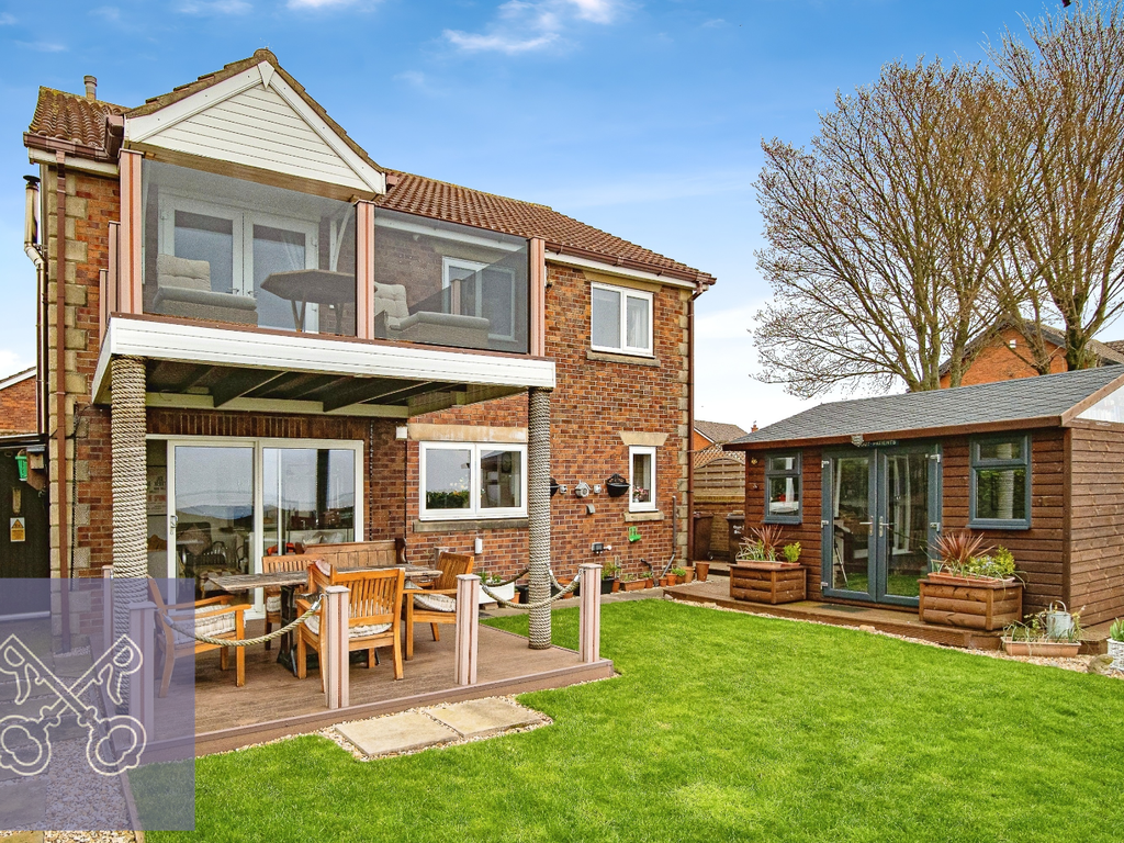 5 bed detached house for sale in Ocean Boulevard, Victoria Dock, Hull