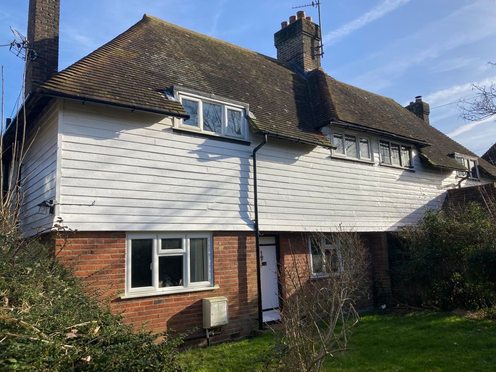 3 bed semidetached house to rent in Harrisons Lane, Ringmer, Lewes