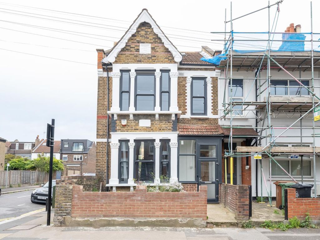 6 bed property for sale in Howard Road, London E17, £1,200,000 Zoopla
