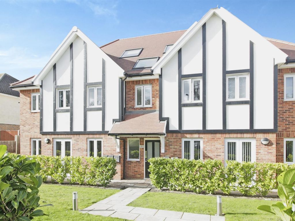 3 bed flat to rent in Orchard Way, Croydon CR0 Zoopla