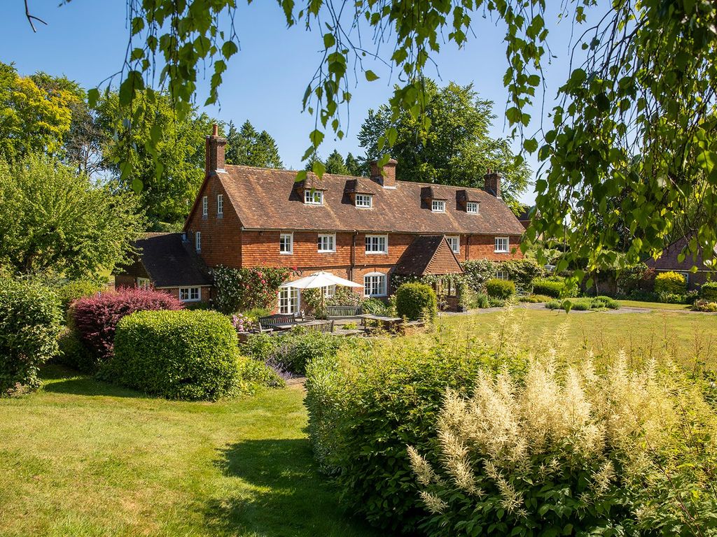 6 bed detached house for sale in Hannington, Kingsclere, Hampshire RG26