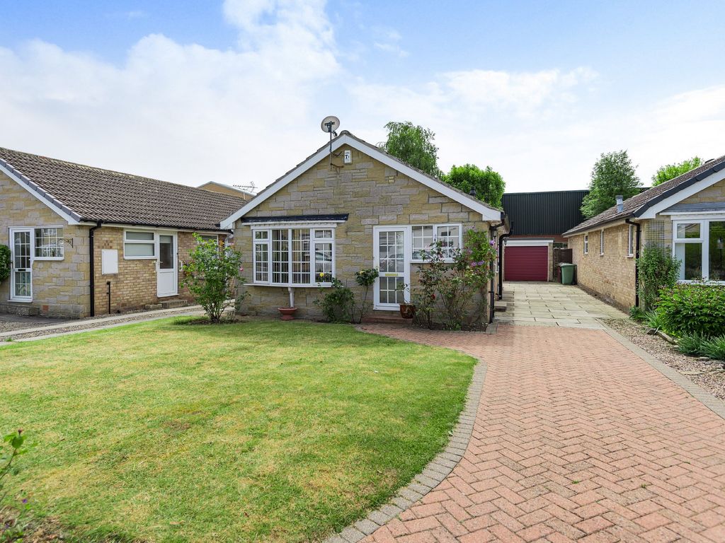 3 bed detached bungalow for sale in Otterwood Bank, Wetherby LS22 Zoopla