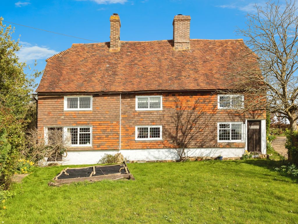 3 bed detached house for sale in Goudhurst Road, Goudhurst, Cranbrook