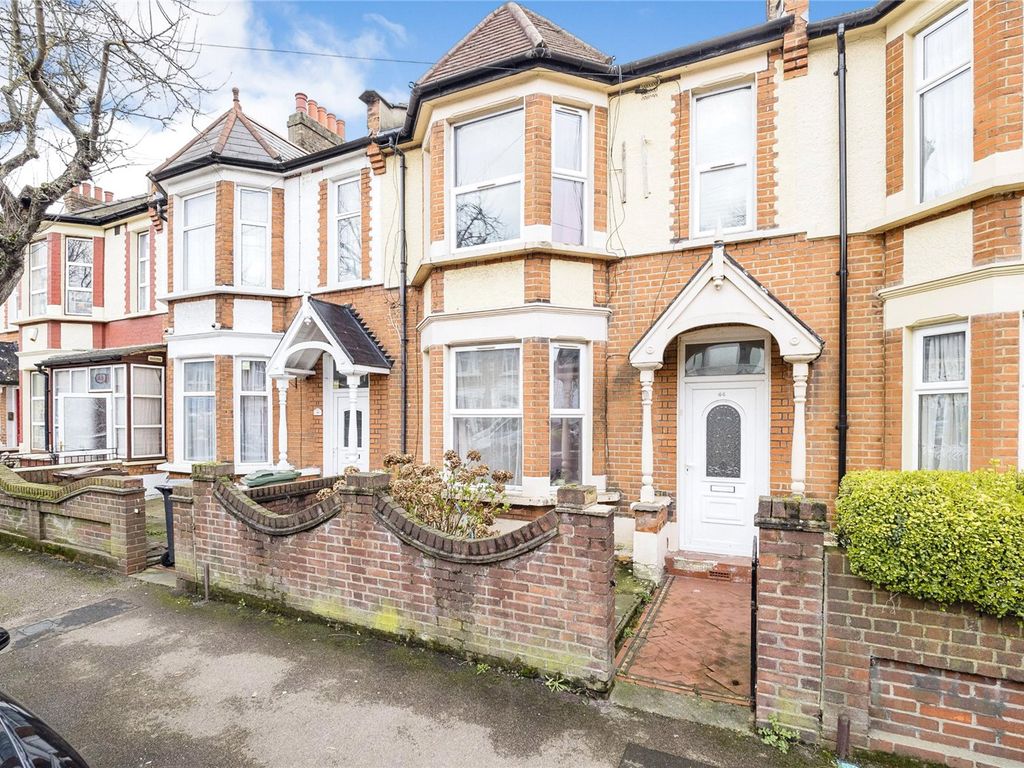 2 bed flat for sale in Matlock Road, London E10 Zoopla