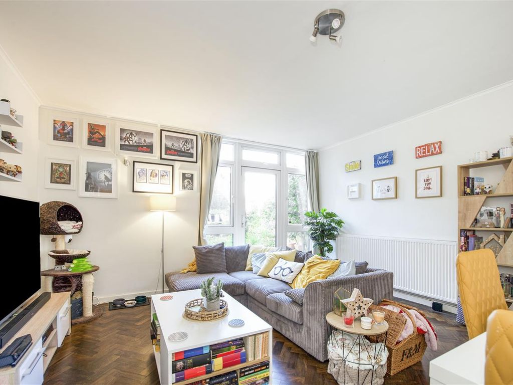 Marsham Court, Victoria Drive, London SW19