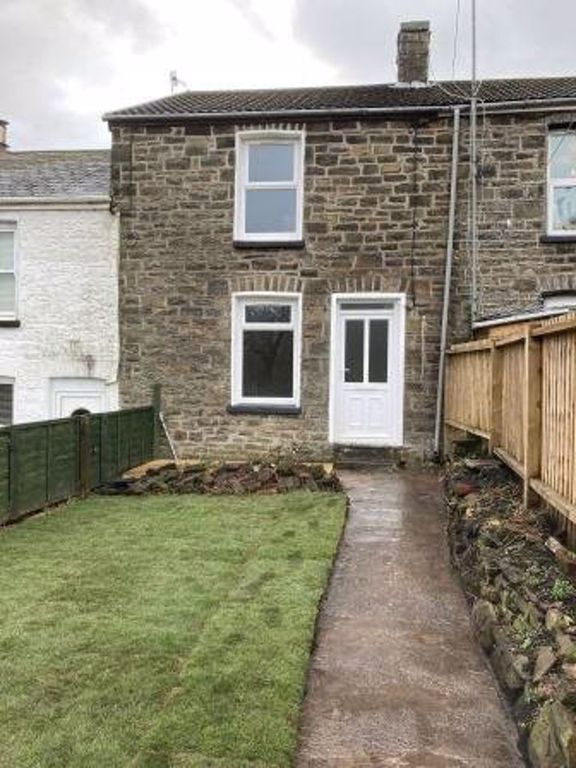 2 bed property to rent in Harriet Town, Troedyrhiw, Merthyr Tydfil CF48