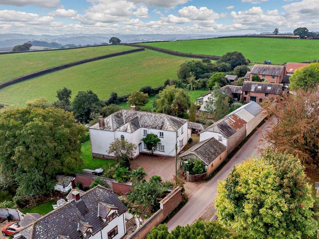 5 bed detached house for sale in Colebrooke, Crediton, Devon EX17, £