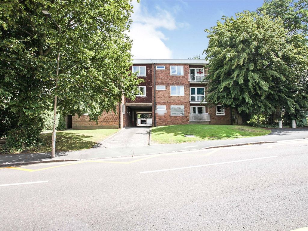 Doddinghurst Court, Doddinghurst Road, Brentwood, Essex CM15  