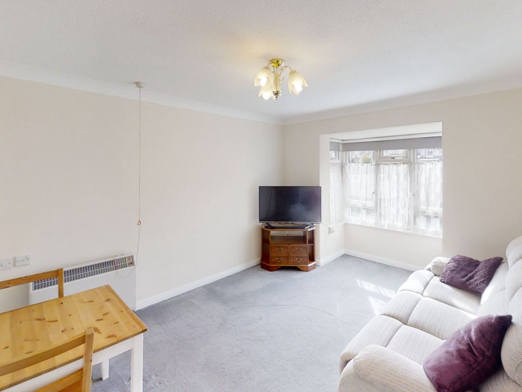 Francis Court, Worplesdon Road, Stoughton GU2  