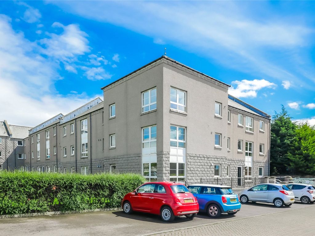 3 bed shared to rent in 85 Mary Elmslie Court, King