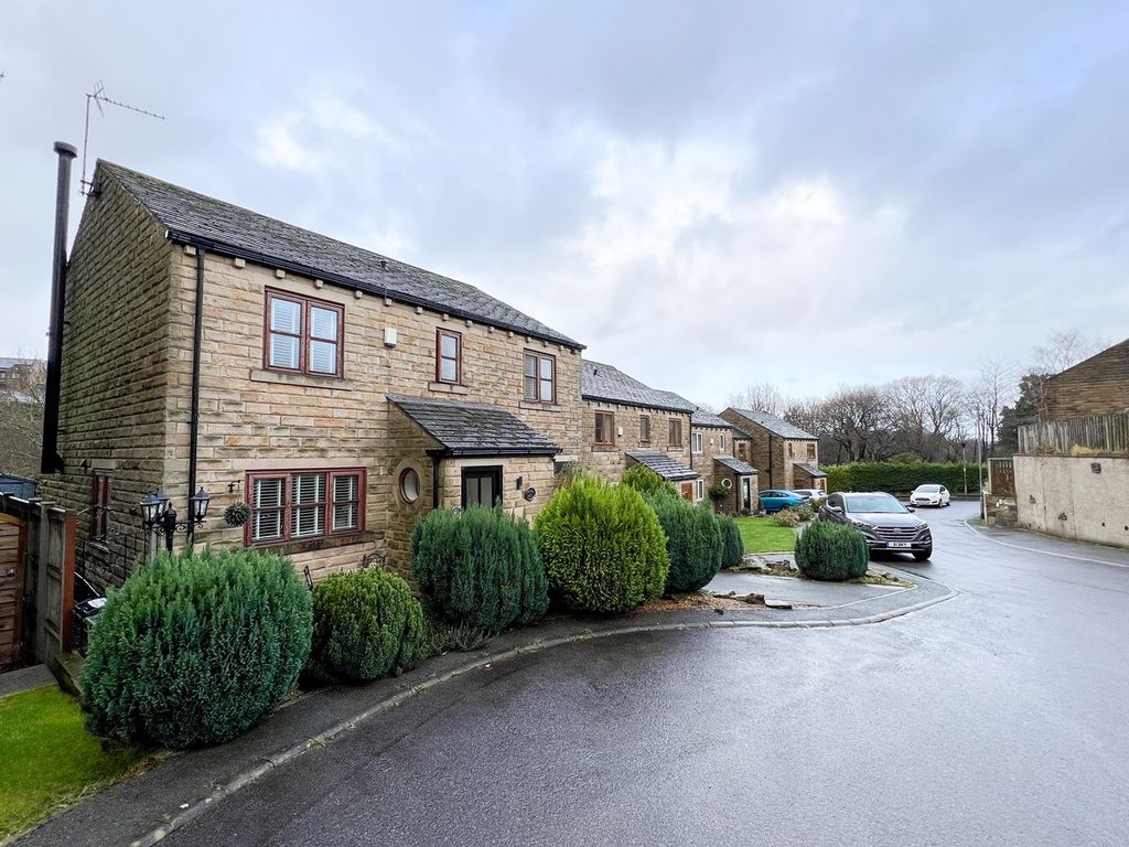 4 bed detached house for sale in Sefton Lane, Meltham, Holmfirth HD9