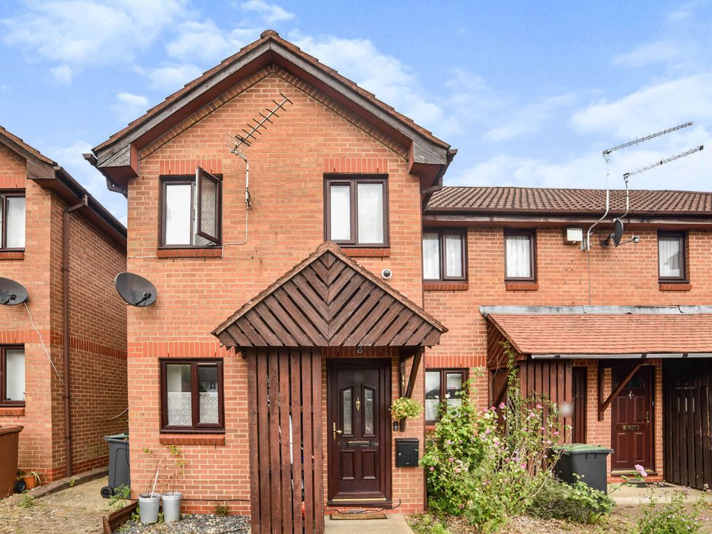 St. Martins Close, Watford WD19