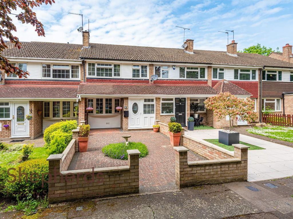 3 bed terraced house for sale in Perrysfield Road, Cheshunt, Waltham