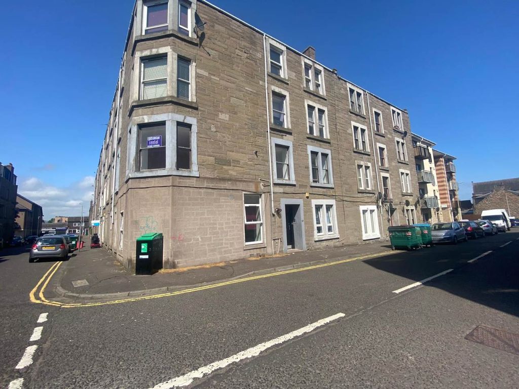1 bed flat to rent in West Street, Dundee DD3, £575 pcm Zoopla