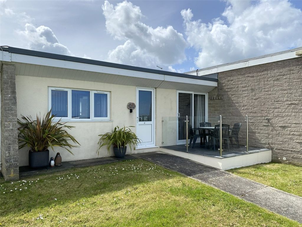 2 bed bungalow for sale in Widemouth Bay, Bude, Cornwall EX23, £92,500