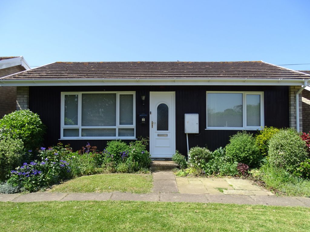 2 bed bungalow to rent in Lenwood Road, Bideford EX39, £645 pcm Zoopla