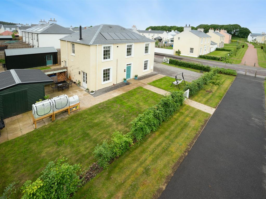 3 bed property for sale in Lochandinty Road, Tornagrain, Inverness IV2