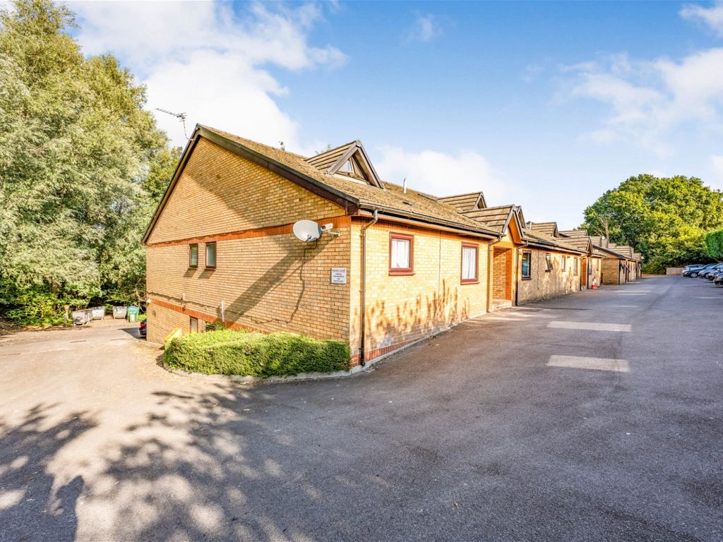 1 bed flat for sale in South East Road, Sholing, Southampton SO19, £65,000 Zoopla