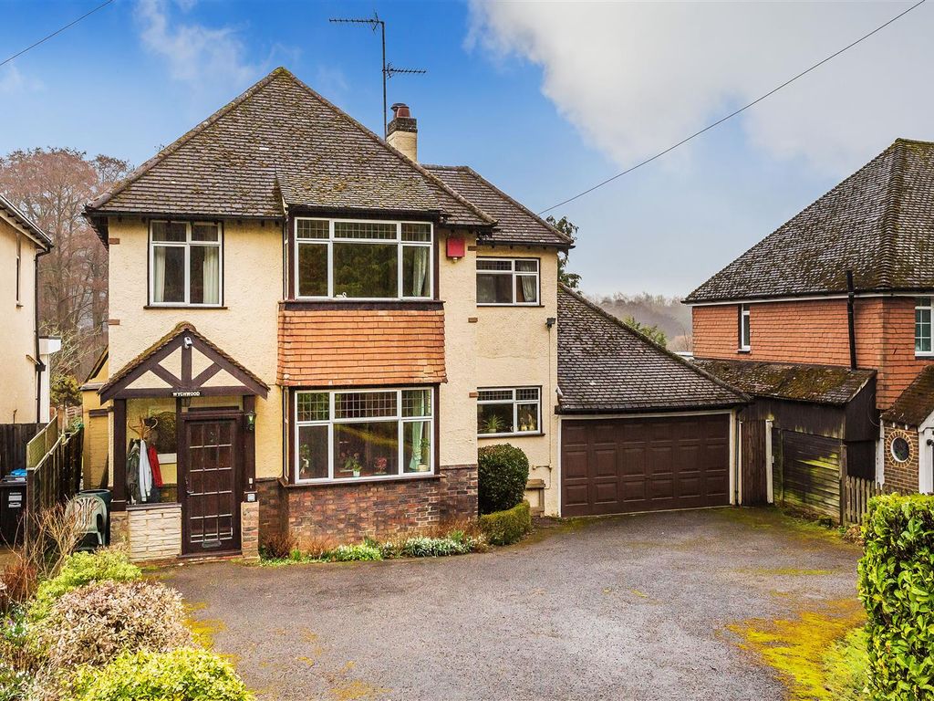 4 bed detached house for sale in Eastbourne Road, Godstone RH9 Zoopla