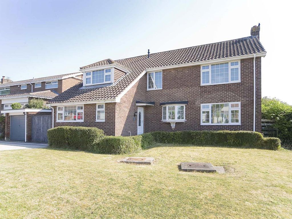 4 bed detached house for sale in Parklands Way, Hartlepool TS26, £
