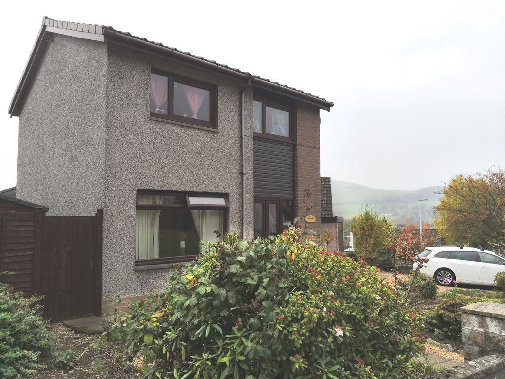 3 bed detached house to rent in Millfield, Cupar KY15 Zoopla