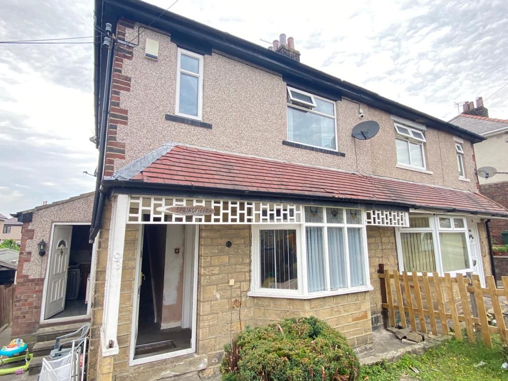 3 bed semidetached house for sale in St. Leonards Road, Bradford BD8