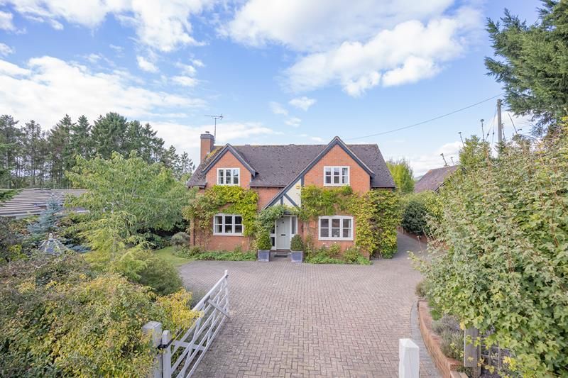 4 bed detached house for sale in Rose Cottage, Church Road, Castlemorton, Malvern